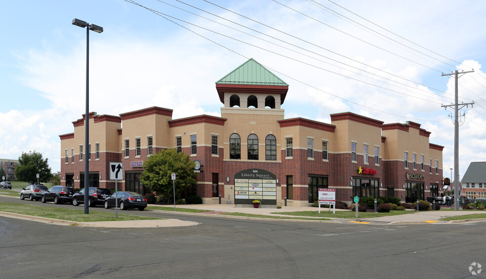 804-824 Liberty Blvd, Sun Prairie, WI for sale - Building Photo - Image 1 of 1