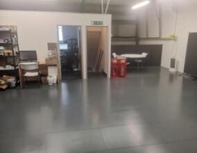 Martinfield, Welwyn Garden City to rent Interior Photo- Image 1 of 4