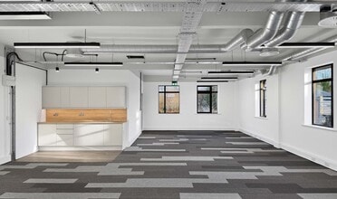 Dewhurst Quay, Warrington to rent Interior Photo- Image 1 of 2