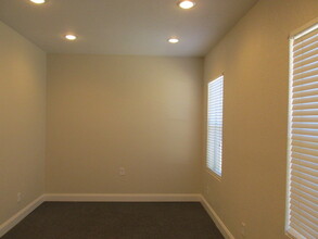 211-213 Kerneywood St, Lakeland, FL for rent Floor Plan- Image 2 of 6