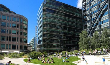 10 Exchange Sq, London to rent Building Photo- Image 1 of 8