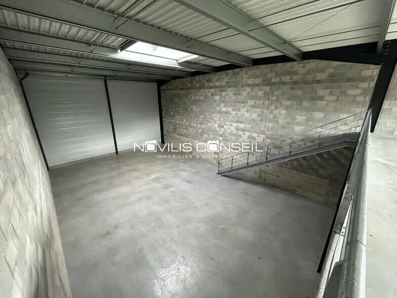 Light Industrial in Montauban for sale - Building Photo - Image 1 of 11