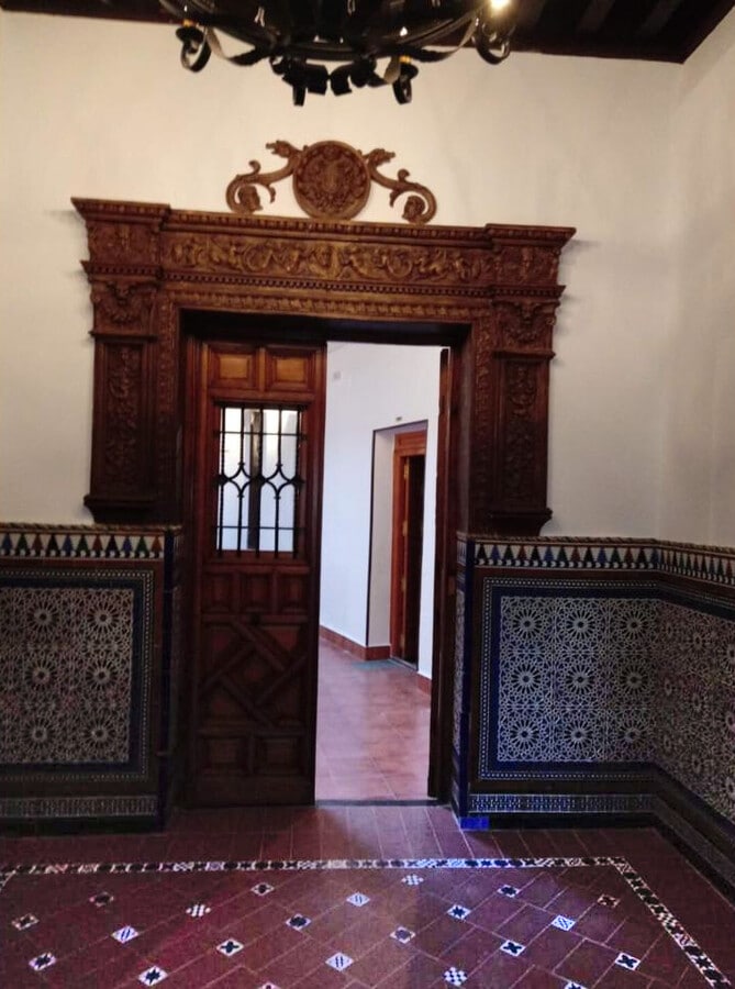 Toledo, TOL 45001 -  -  - Interior Photo - Image 2 of 9