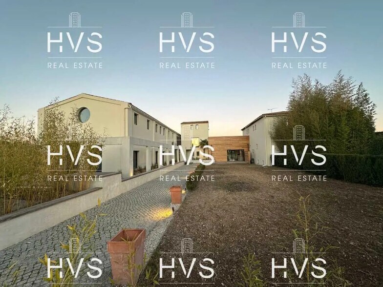 Office in Aix-en-Provence to rent - Primary Photo - Image 1 of 14