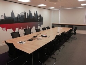 Fishponds Rd, Wokingham to rent Building Photo- Image 1 of 13