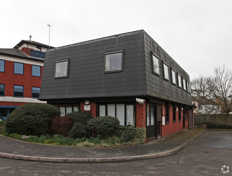 Hartland Clos, Slough for sale - Primary Photo - Image 1 of 1