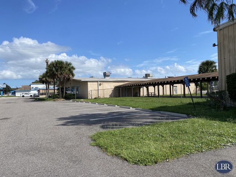 185 Barton Blvd, Rockledge, FL for rent - Building Photo - Image 3 of 5