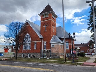 More details for 230 N Woodworth St, Corunna, MI - Specialist for Sale