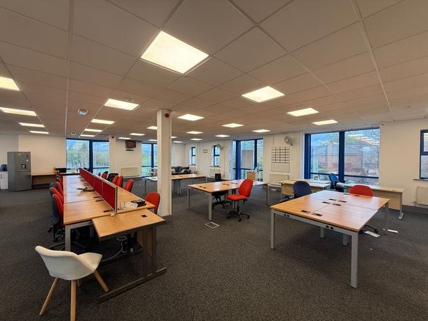 Bolton St, Bury to rent - Interior Photo - Image 2 of 4