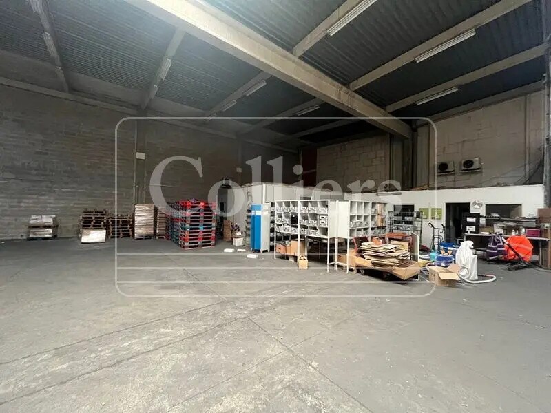 Light Industrial in Vitrolles to rent Building Photo- Image 1 of 9