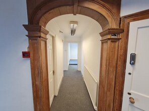 Knockhundred Row, Midhurst to rent Interior Photo- Image 1 of 5