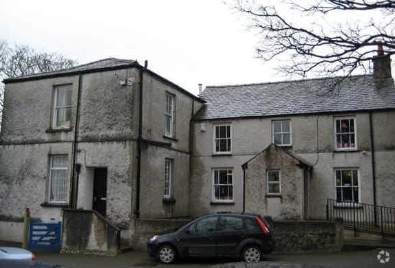 Glan-Yr-Afon, Amlwch for sale - Primary Photo - Image 1 of 1