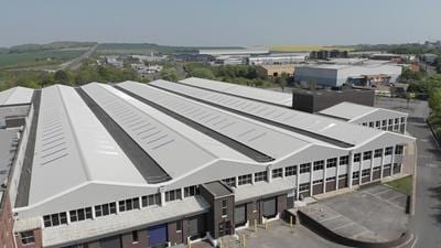 London Rd, Amesbury to rent Building Photo- Image 1 of 18