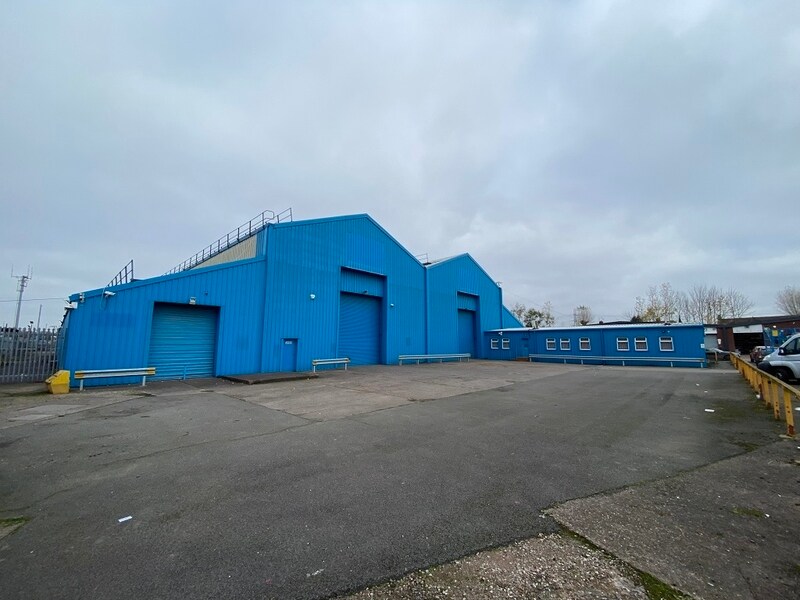 152 Oxford St, Bilston for sale Building Photo- Image 1 of 1