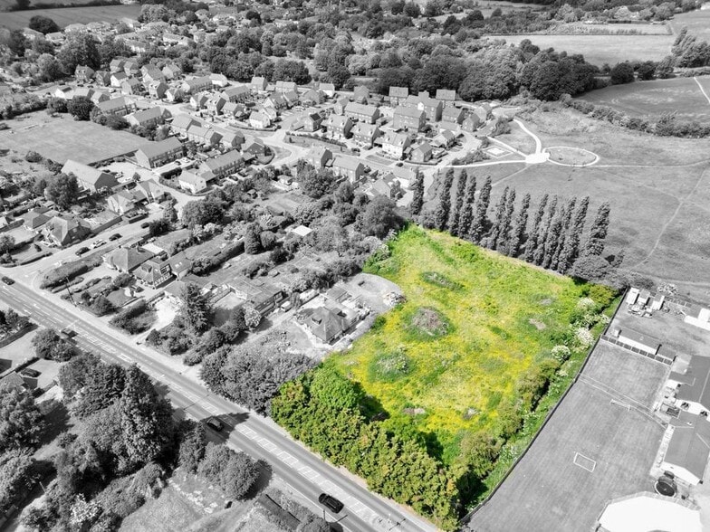 111 High St, Newington for sale - Primary Photo - Image 1 of 11