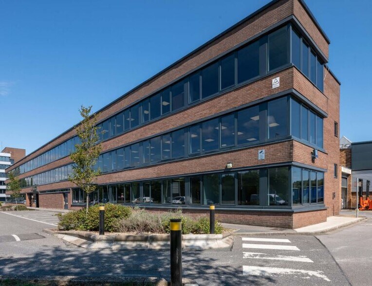 Waterloo Rd, Poole BH17 0HL UK