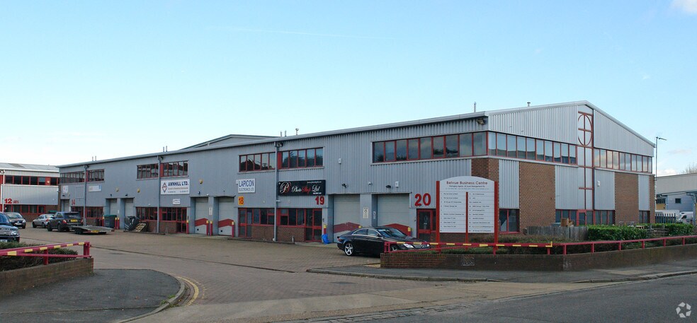 Belvue Rd, Northolt for sale - Primary Photo - Image 1 of 2