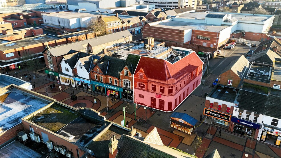 81 High St, Scunthorpe for sale - Building Photo - Image 3 of 6