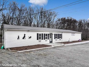 29-33 Paris Irons Rd, North Scituate, RI for sale Primary Photo- Image 1 of 1