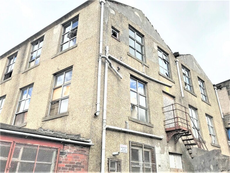 Duckworth St, Darwen for sale - Building Photo - Image 1 of 1