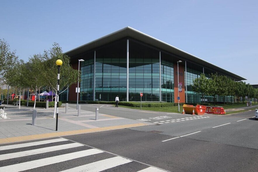 Benton Ln, Newcastle Upon Tyne to rent - Building Photo - Image 3 of 10