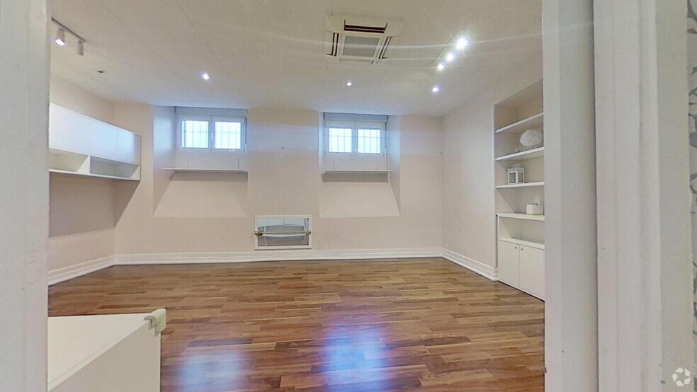 in Madrid, Madrid for sale - Interior Photo - Image 1 of 1