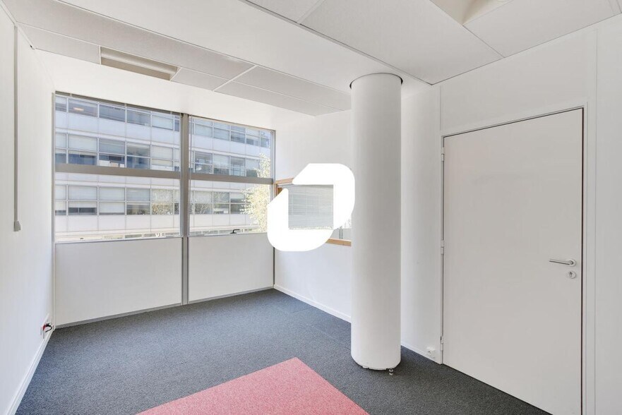 Office in Pantin to rent - Interior Photo - Image 3 of 16