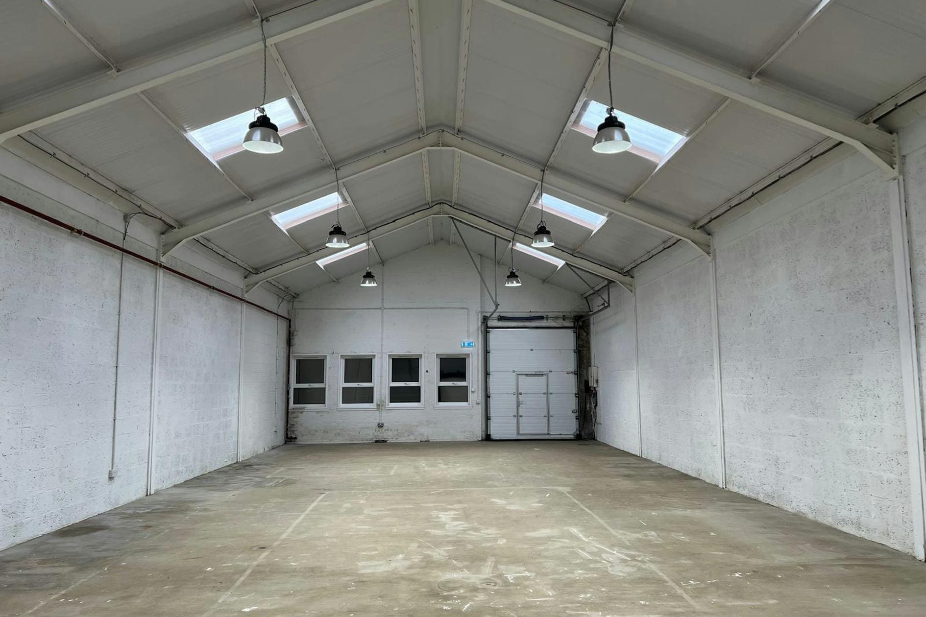 Wilson Pl, East Kilbride to rent Interior Photo- Image 1 of 3