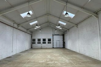 Wilson Pl, East Kilbride to rent Interior Photo- Image 1 of 3