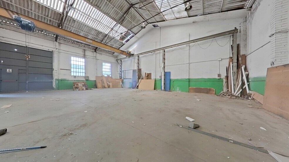 Industrial in Ripollet, Barcelona to rent - Interior Photo - Image 2 of 4