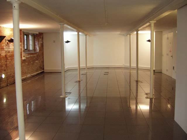 121 Donegall Rd, Belfast to rent - Interior Photo - Image 2 of 3