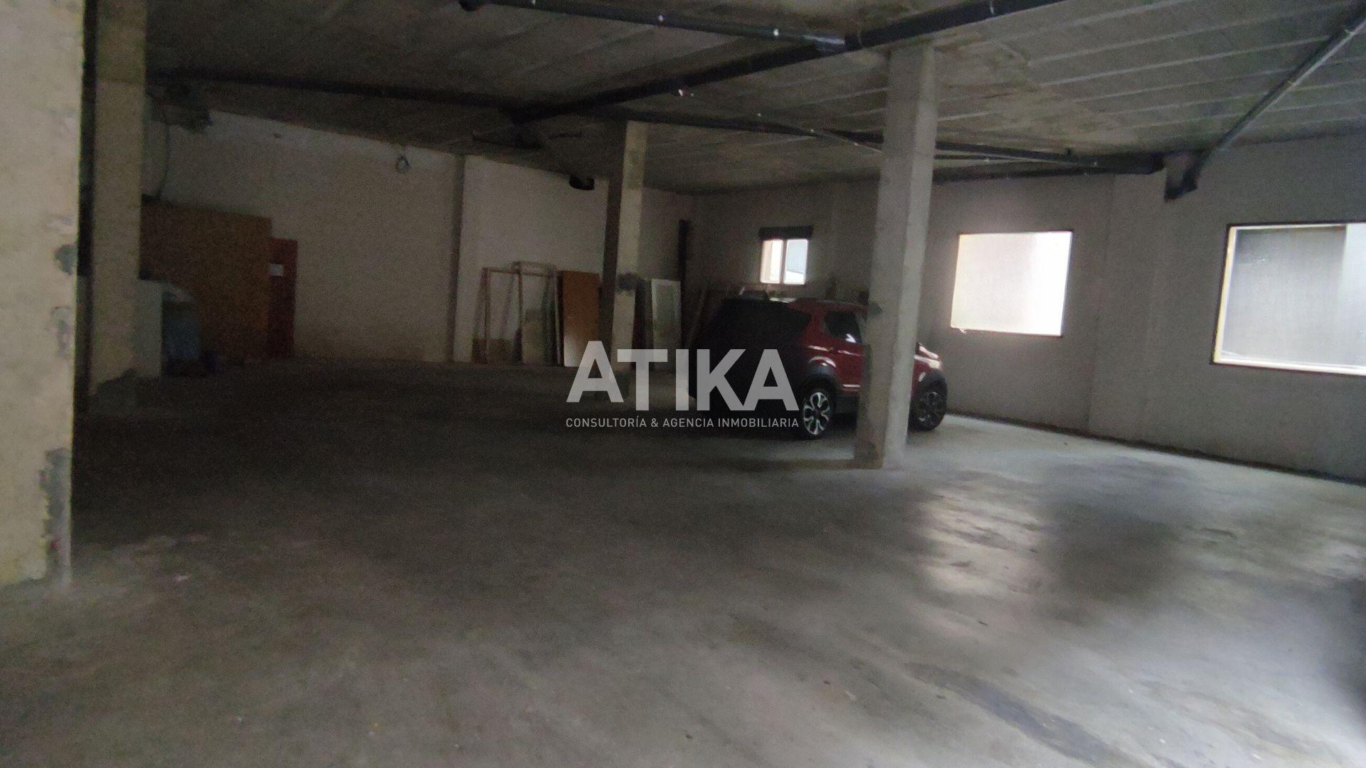 Retail in Ontinyent, Valencia for sale Interior Photo- Image 1 of 15