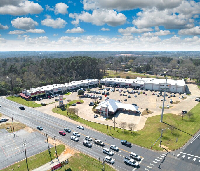 4919 North St, Nacogdoches, TX for rent - Building Photo - Image 1 of 5