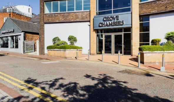 36 Green Ln, Wilmslow for sale - Primary Photo - Image 1 of 1