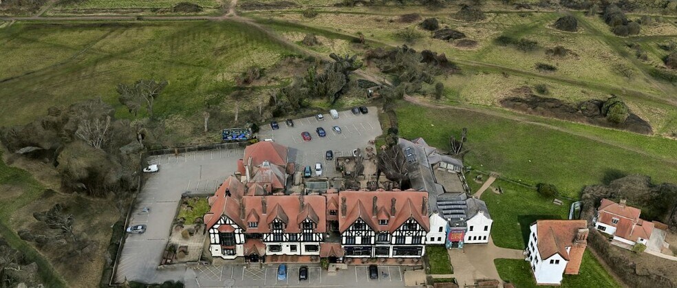 4 Rangers Rd, London for sale - Building Photo - Image 1 of 1