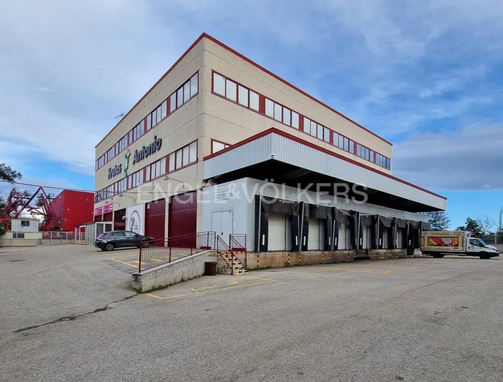 Industrial in Castelldefels, Barcelona to rent Interior Photo- Image 1 of 5