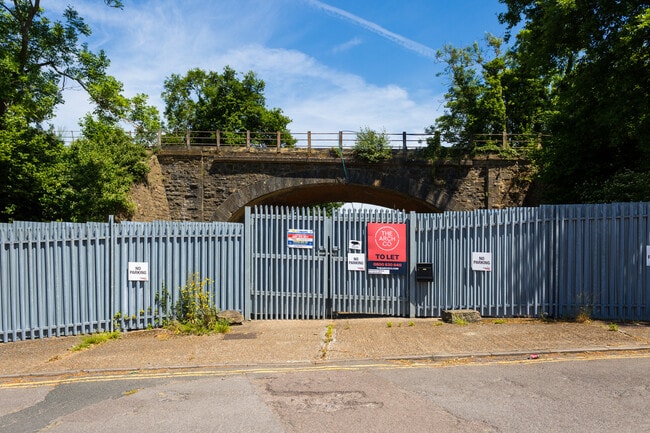 More details for Morewood Close, Sevenoaks - Light Industrial to Rent