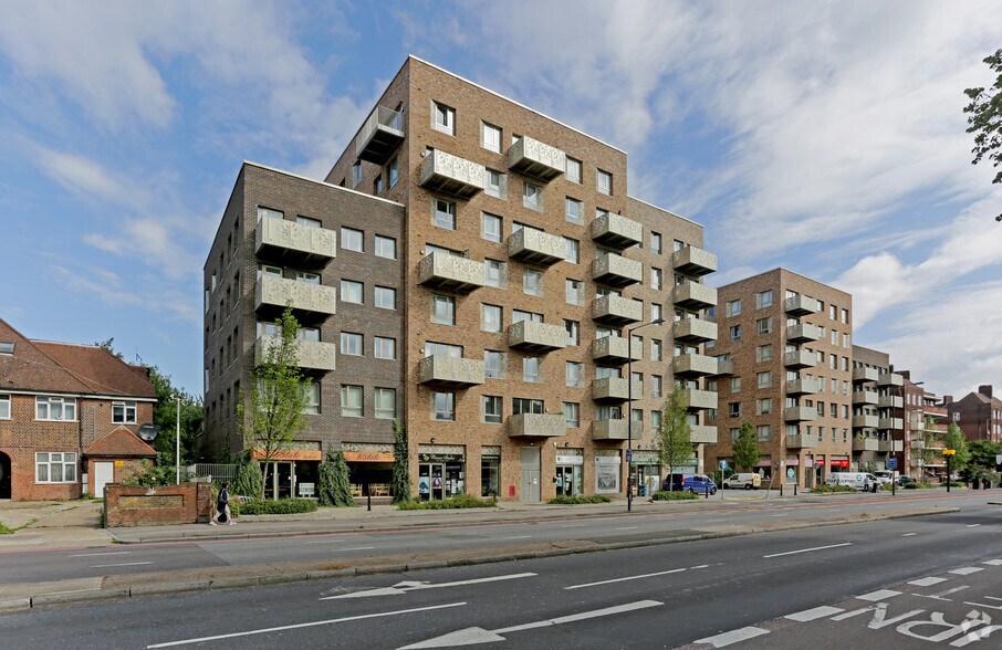 Seven Sisters Rd, London for sale - Primary Photo - Image 1 of 1