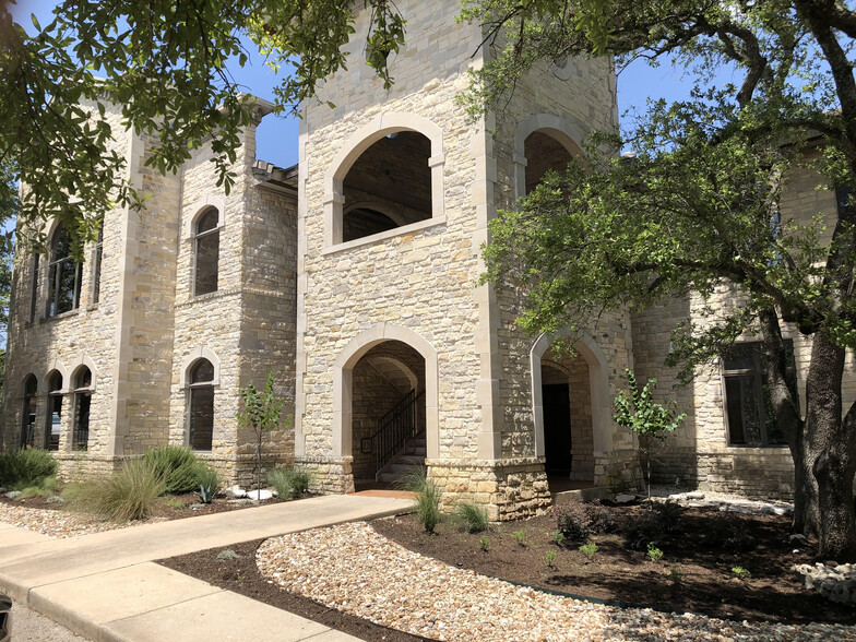 4413 Spicewood Springs Rd, Austin, TX for rent - Building Photo - Image 1 of 9