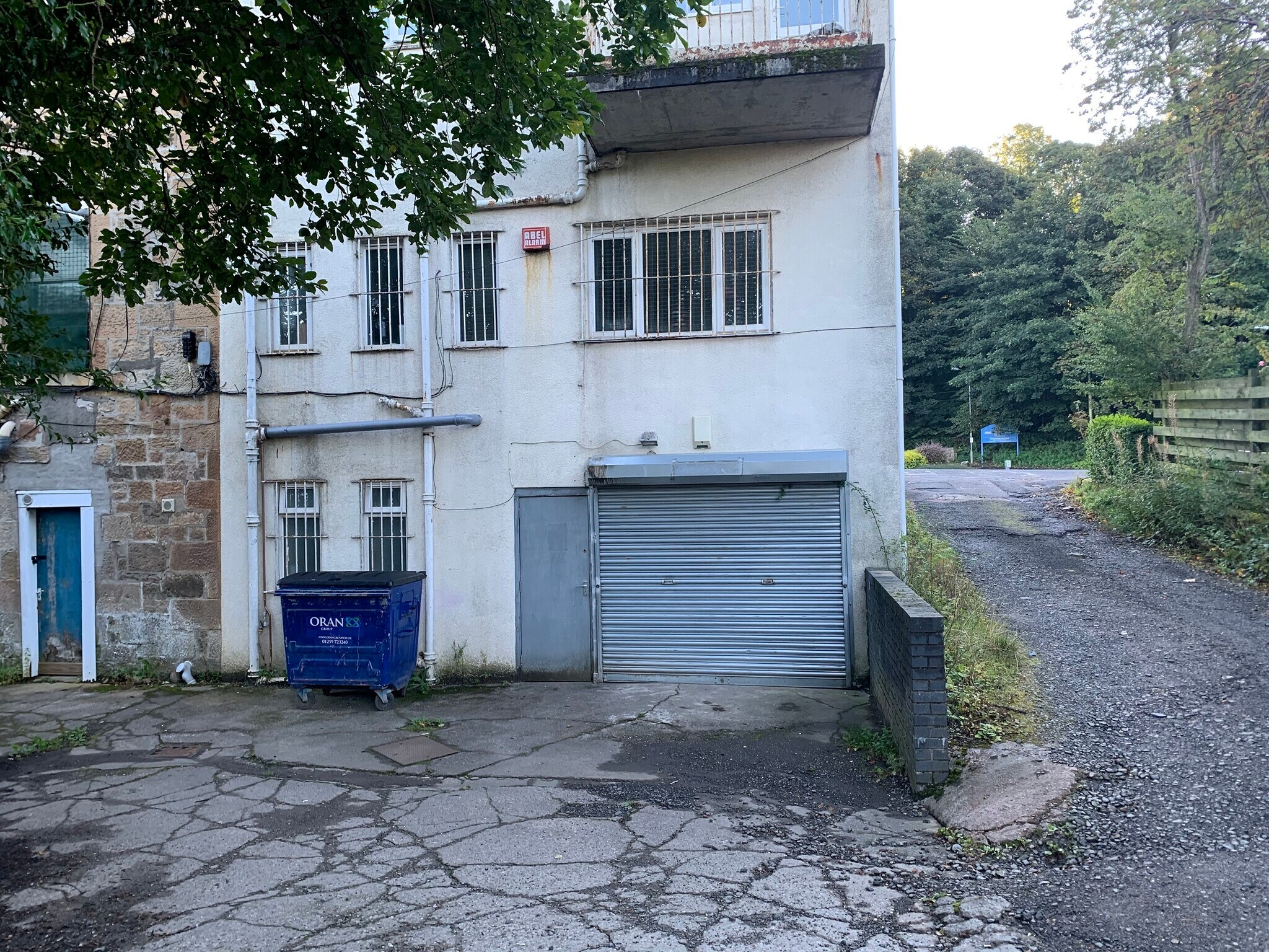 127A Milngavie Rd, Bearsden for sale Primary Photo- Image 1 of 1