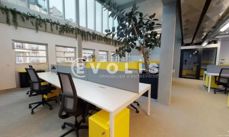 Location Bureaux 293 m² - Photo 1