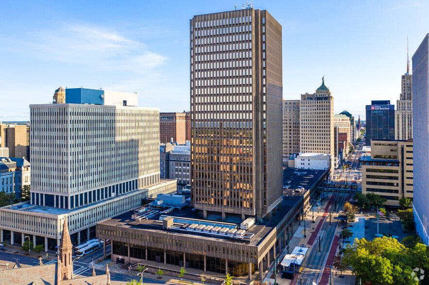 350 Main St, Buffalo, NY for rent - Building Photo - Image 1 of 9