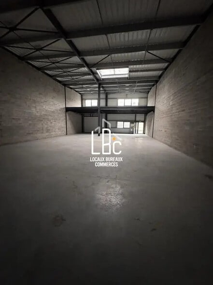 7 Rue De La Maladrie, Vertou to rent - Interior Photo - Image 3 of 17