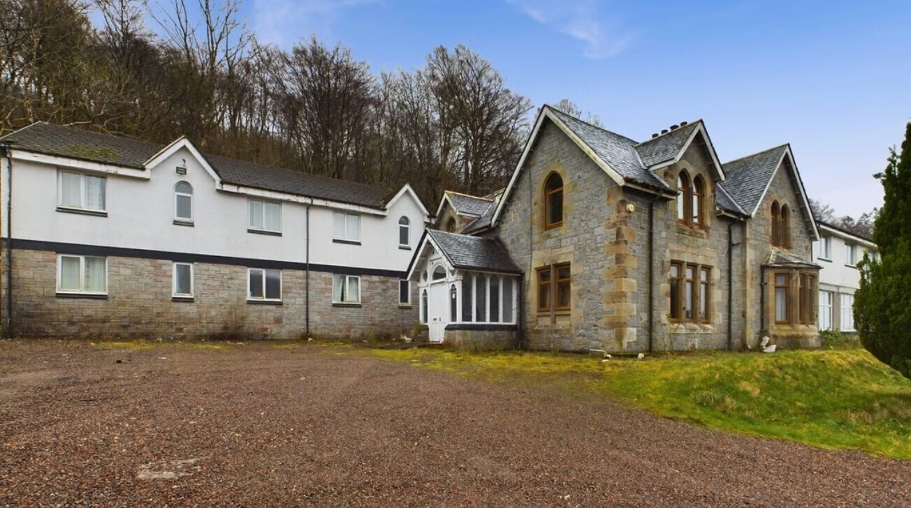 Fort William, Fort William for sale Primary Photo- Image 1 of 1