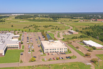 163 River Oaks Dr, Canton, MS - aerial  map view - Image1