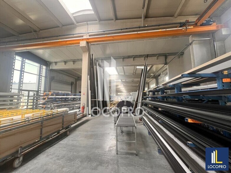Light Industrial in La Motte for sale - Interior Photo - Image 3 of 6