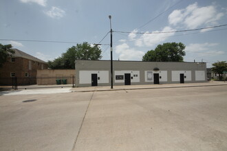 4202 Canal St, Houston, TX for rent Building Photo- Image 2 of 25