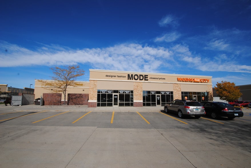 4302 S 13th Ave, Fargo, ND to rent - Building Photo - Image 1 of 2