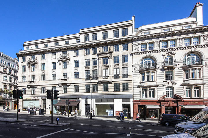 31-32 St James's St, London, SW1A 1HD