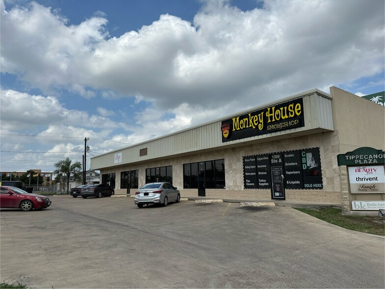 1309 E Tyler Ave, Harlingen, TX for rent - Building Photo - Image 1 of 1